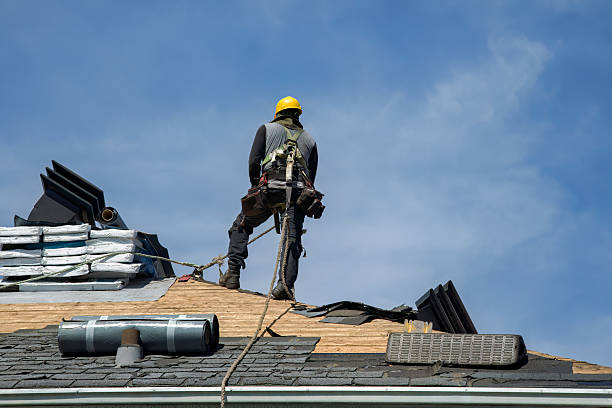 Professional Gutter Installation technician working in Charles Town, WV